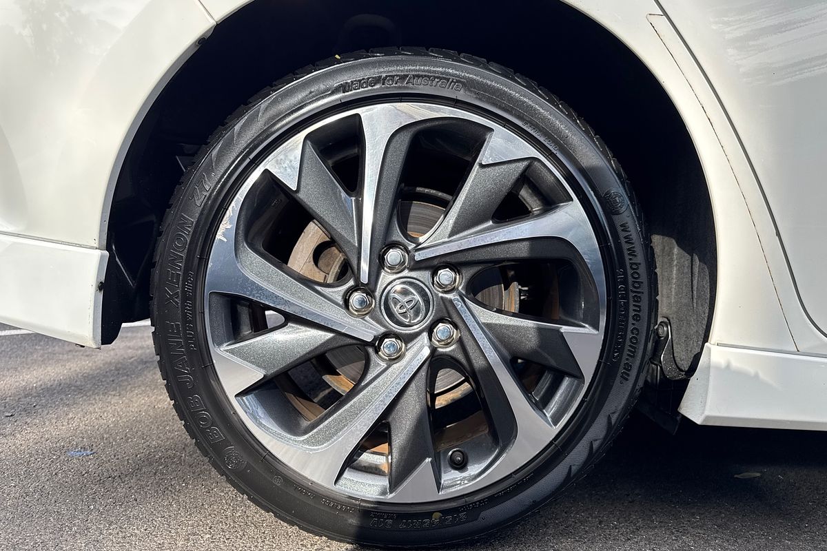 2017 Toyota Corolla SX ZRE182R