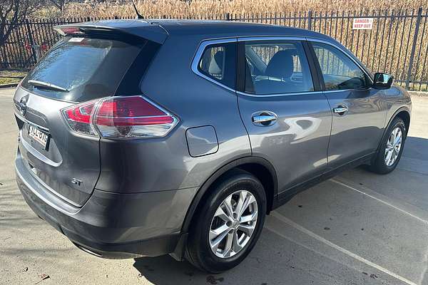 2016 Nissan X-TRAIL ST T32