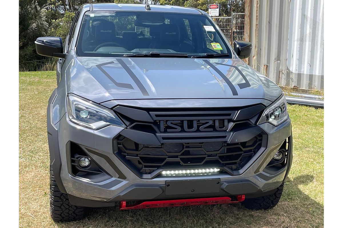 2025 Isuzu D-MAX BLADE 4X4