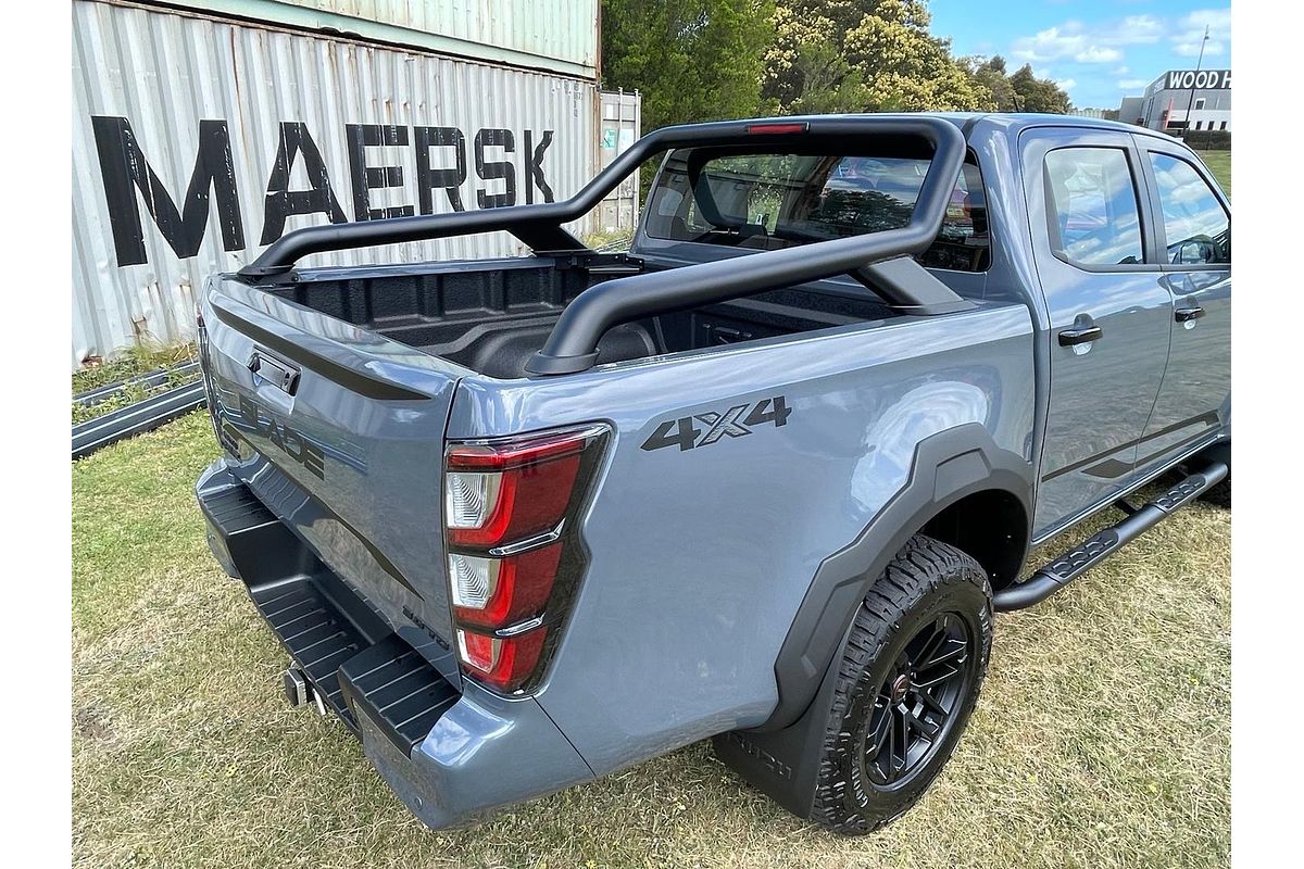 2025 Isuzu D-MAX BLADE 4X4