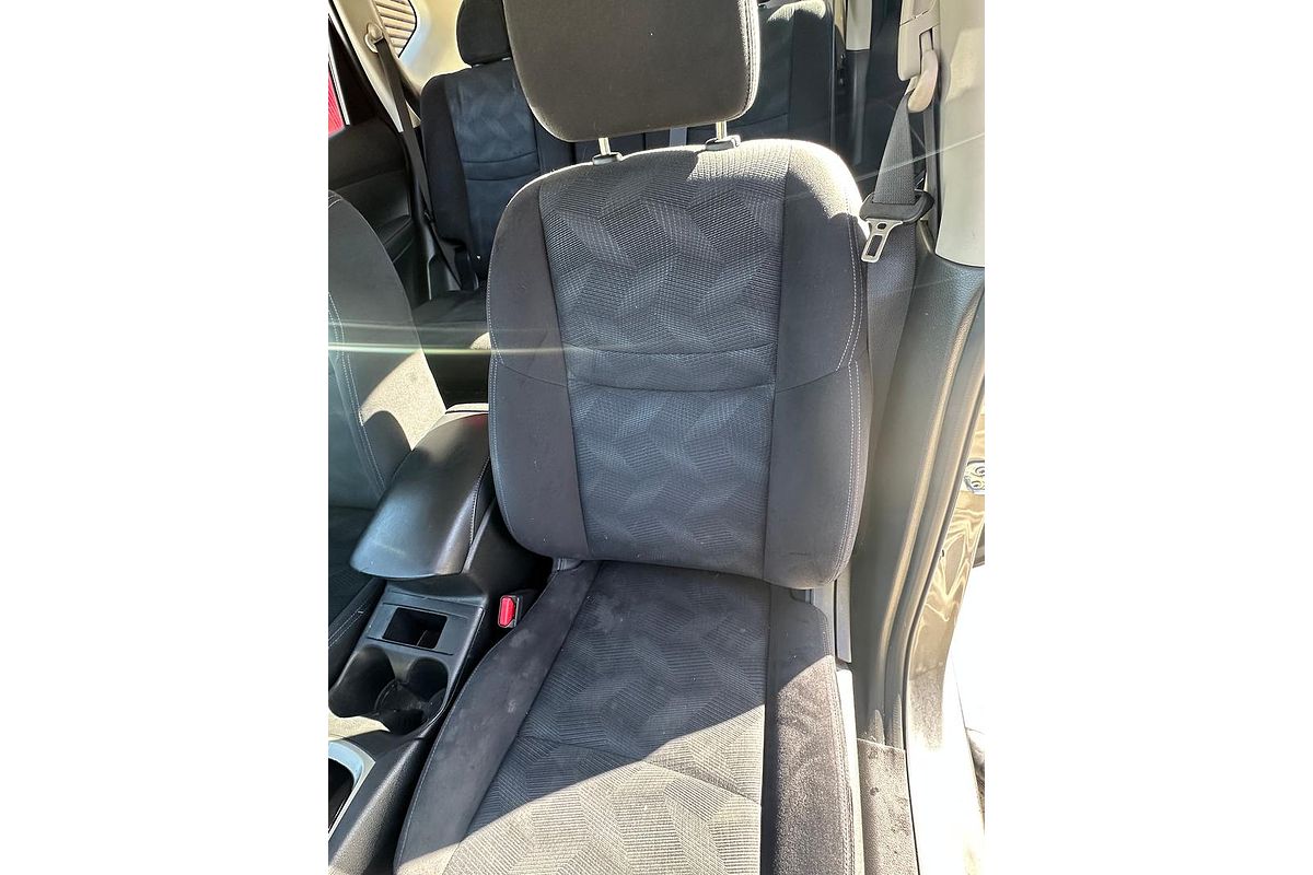 2016 Nissan X-TRAIL ST T32