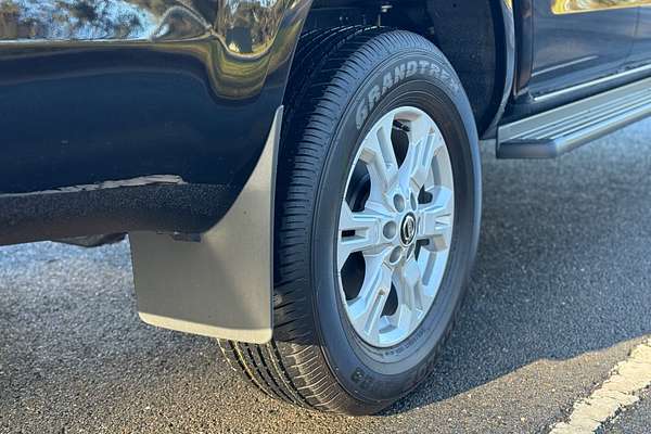 2025 Nissan Navara ST D23 4X4