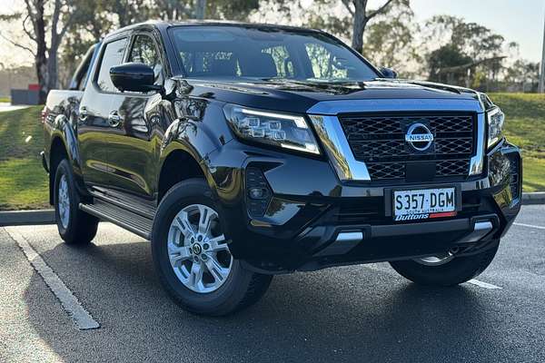 2025 Nissan Navara ST D23 4X4