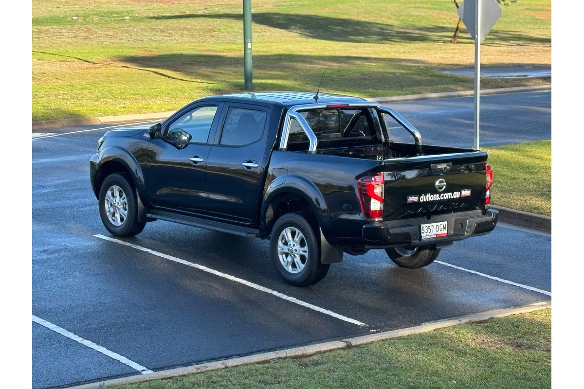 2025 Nissan Navara ST D23 4X4