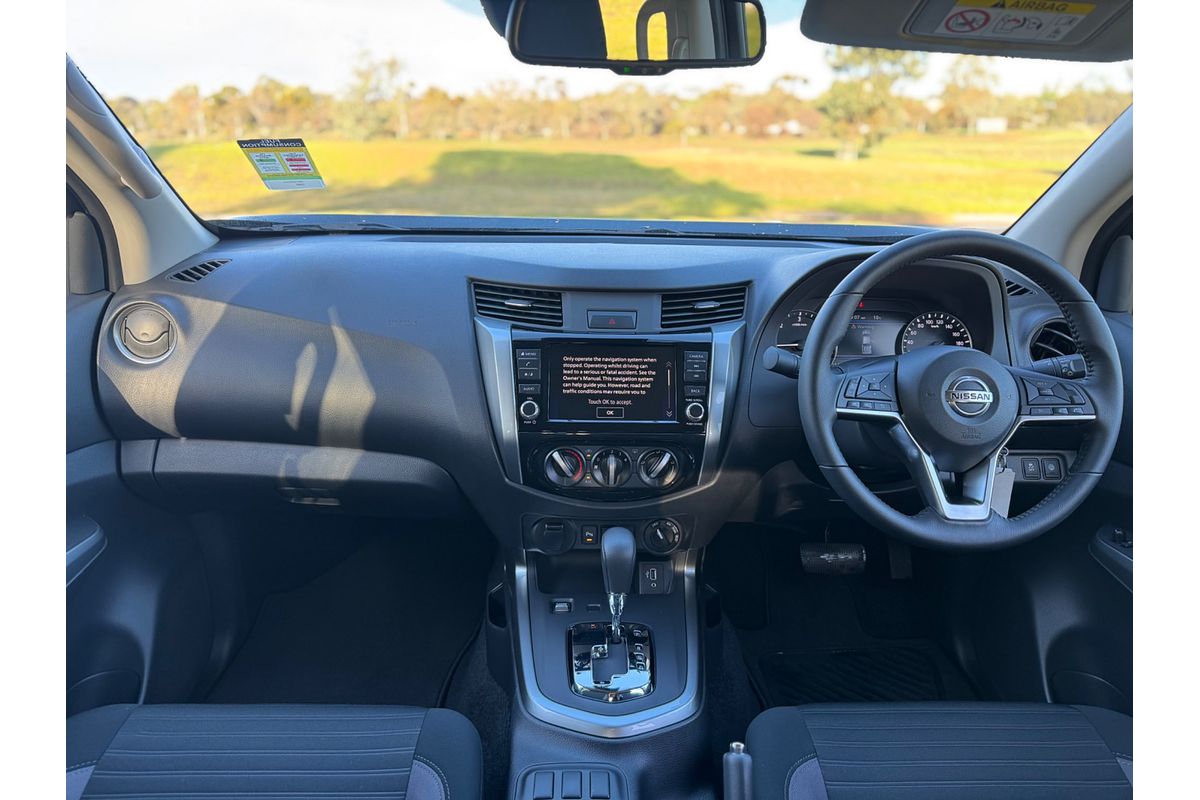 2025 Nissan Navara ST D23 4X4