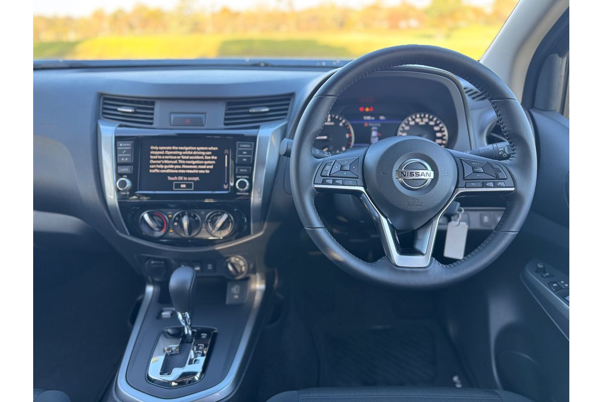 2025 Nissan Navara ST D23 4X4