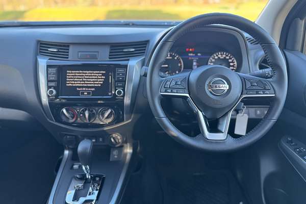 2025 Nissan Navara ST D23 4X4