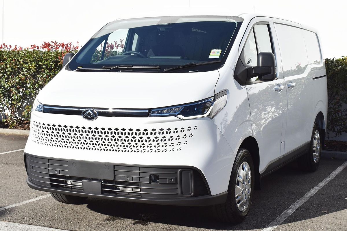2024 LDV Deliver 7 SWB