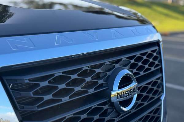 2025 Nissan Navara ST D23 4X4