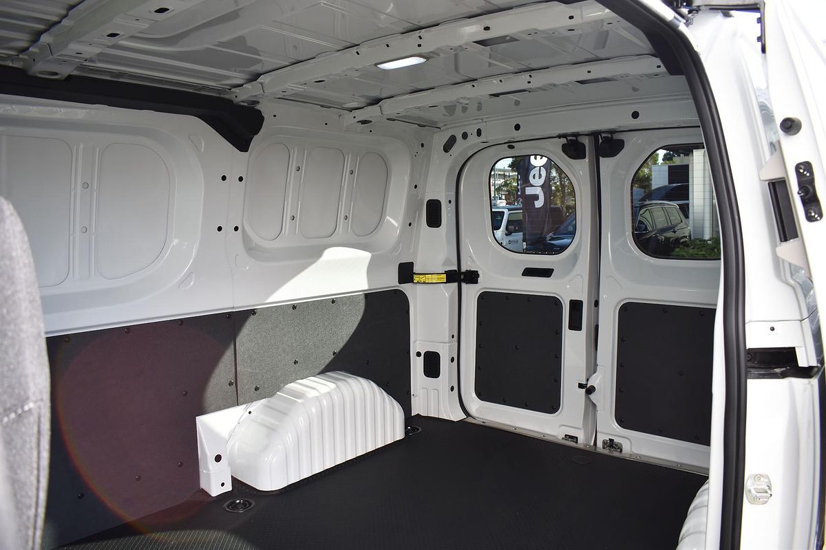 2024 LDV Deliver 7 SWB
