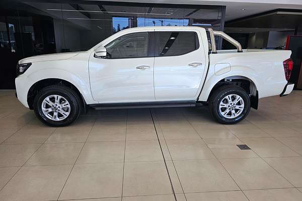 2024 Nissan Navara ST D23 4X4