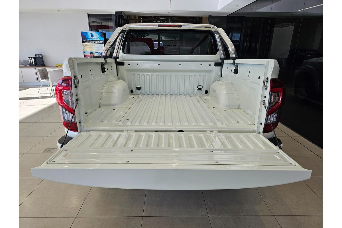 2024 Nissan Navara ST D23 4X4
