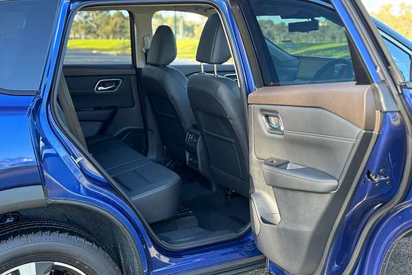 2025 Nissan X-TRAIL Ti T33