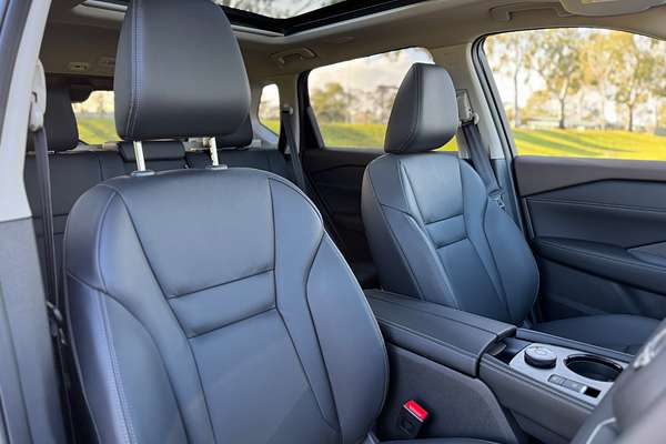 2025 Nissan X-TRAIL Ti T33