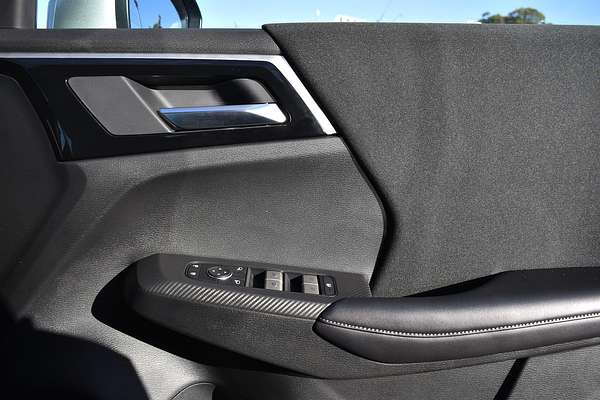 2024 Mitsubishi Outlander ES ZM