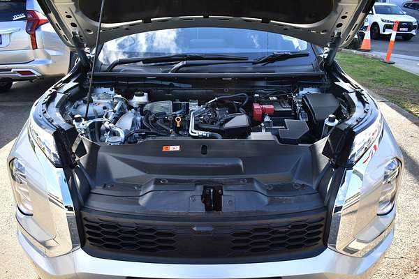 2024 Mitsubishi Outlander ES ZM