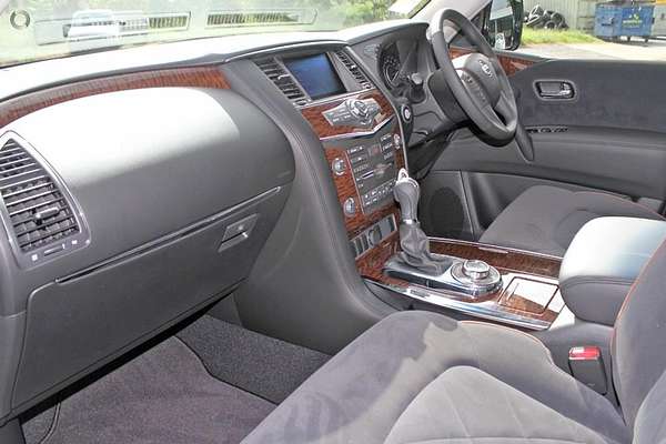 2013 Nissan Patrol ST-L Y62
