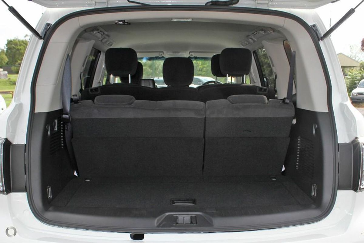 2013 Nissan Patrol ST-L Y62