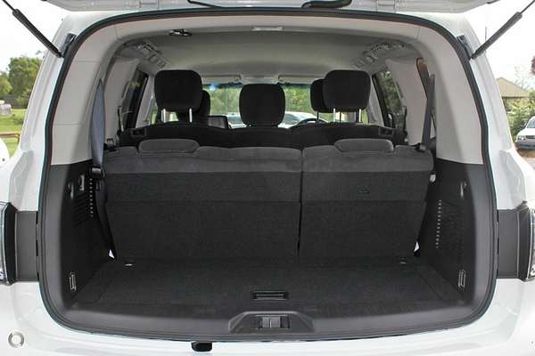 2013 Nissan Patrol ST-L Y62