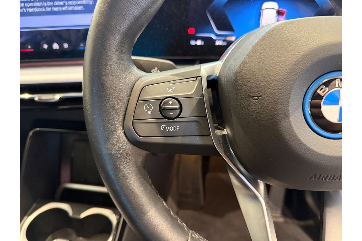 2023 BMW iX1 eDrive20 xLine U11