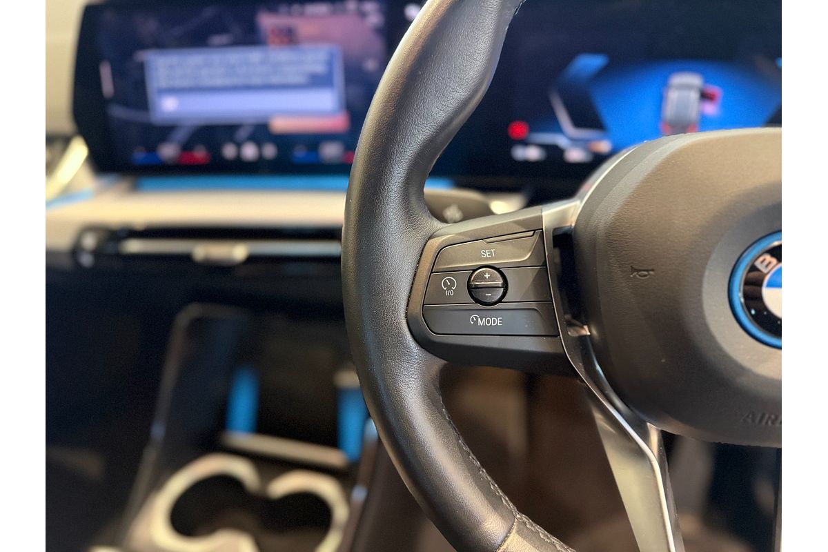 2023 BMW iX1 eDrive20 xLine U11