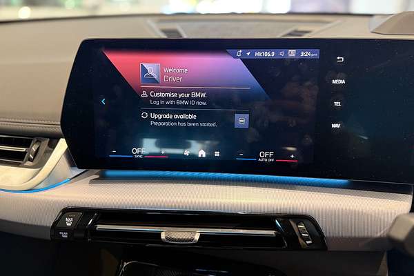 2023 BMW iX1 eDrive20 xLine U11