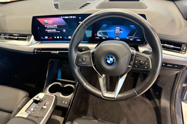 2023 BMW iX1 eDrive20 xLine U11