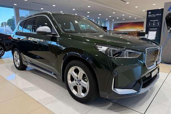 2024 BMW iX1 eDrive20 xLine U11