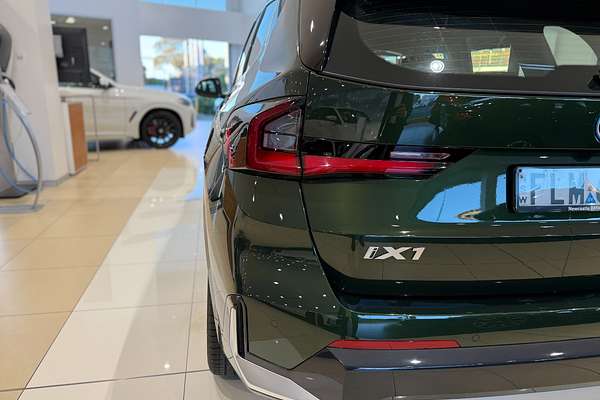 2024 BMW iX1 eDrive20 xLine U11