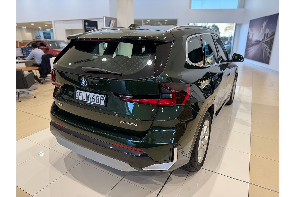2024 BMW iX1 eDrive20 xLine U11