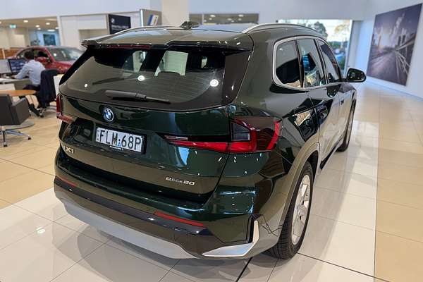 2024 BMW iX1 eDrive20 xLine U11