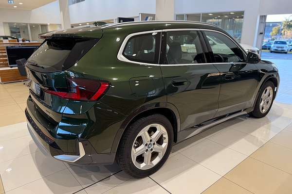2024 BMW iX1 eDrive20 xLine U11