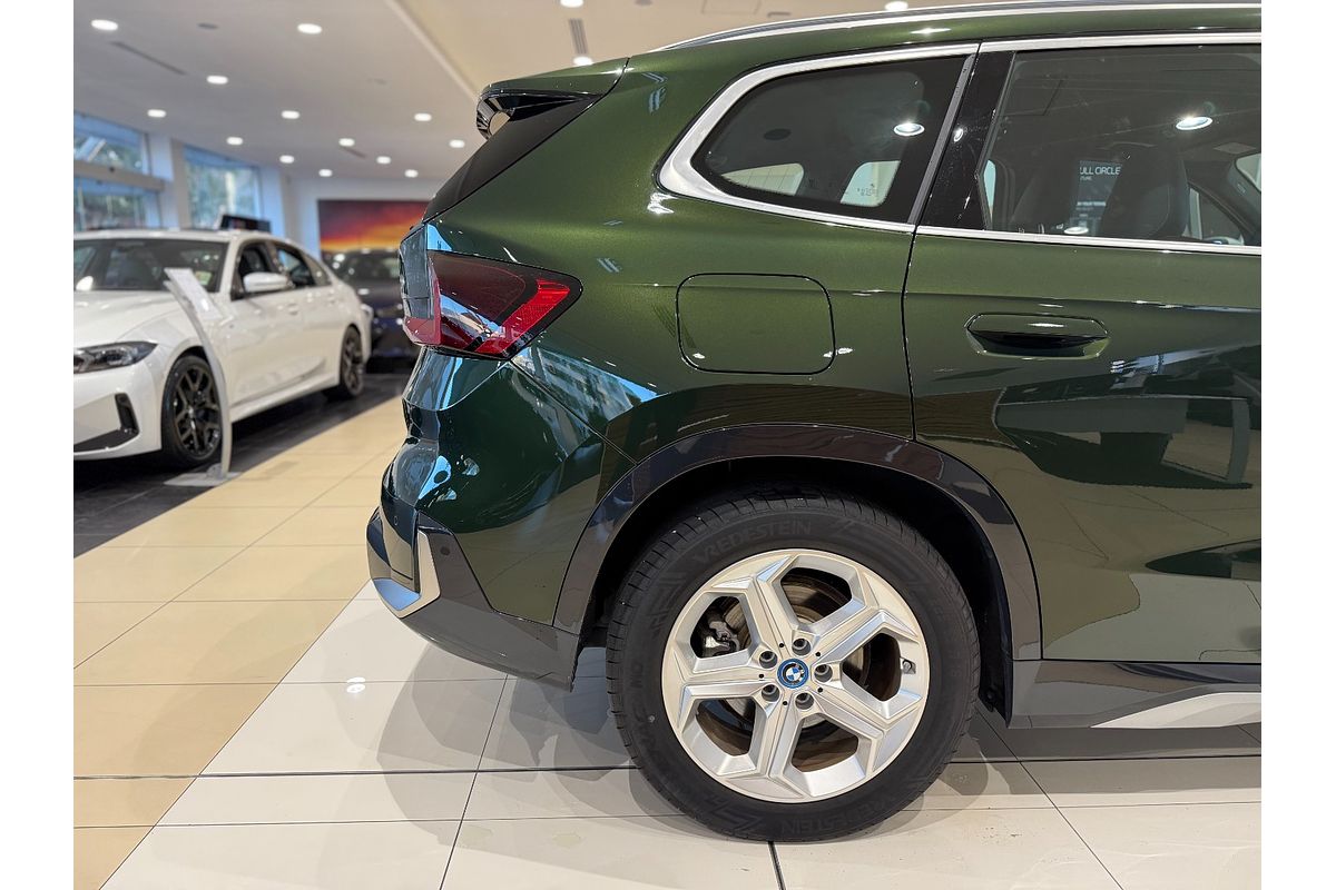 2024 BMW iX1 eDrive20 xLine U11
