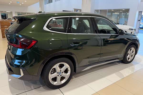 2024 BMW iX1 eDrive20 xLine U11