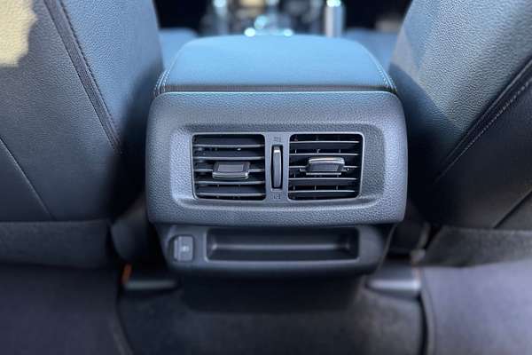 2025 Nissan Navara ST-X D23 4X4