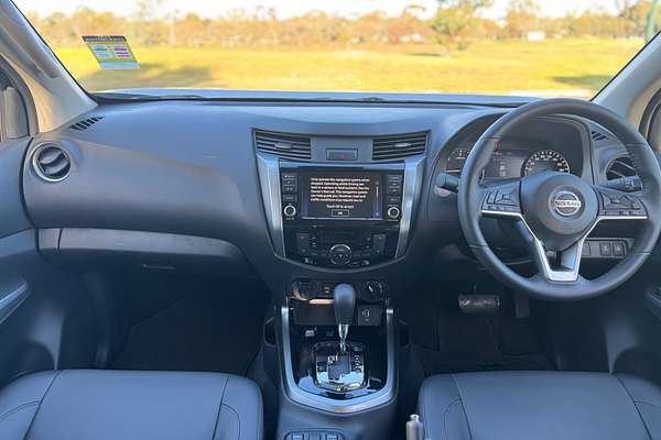 2025 Nissan Navara ST-X D23 4X4