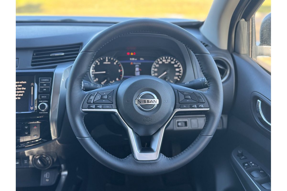 2025 Nissan Navara ST-X D23 4X4