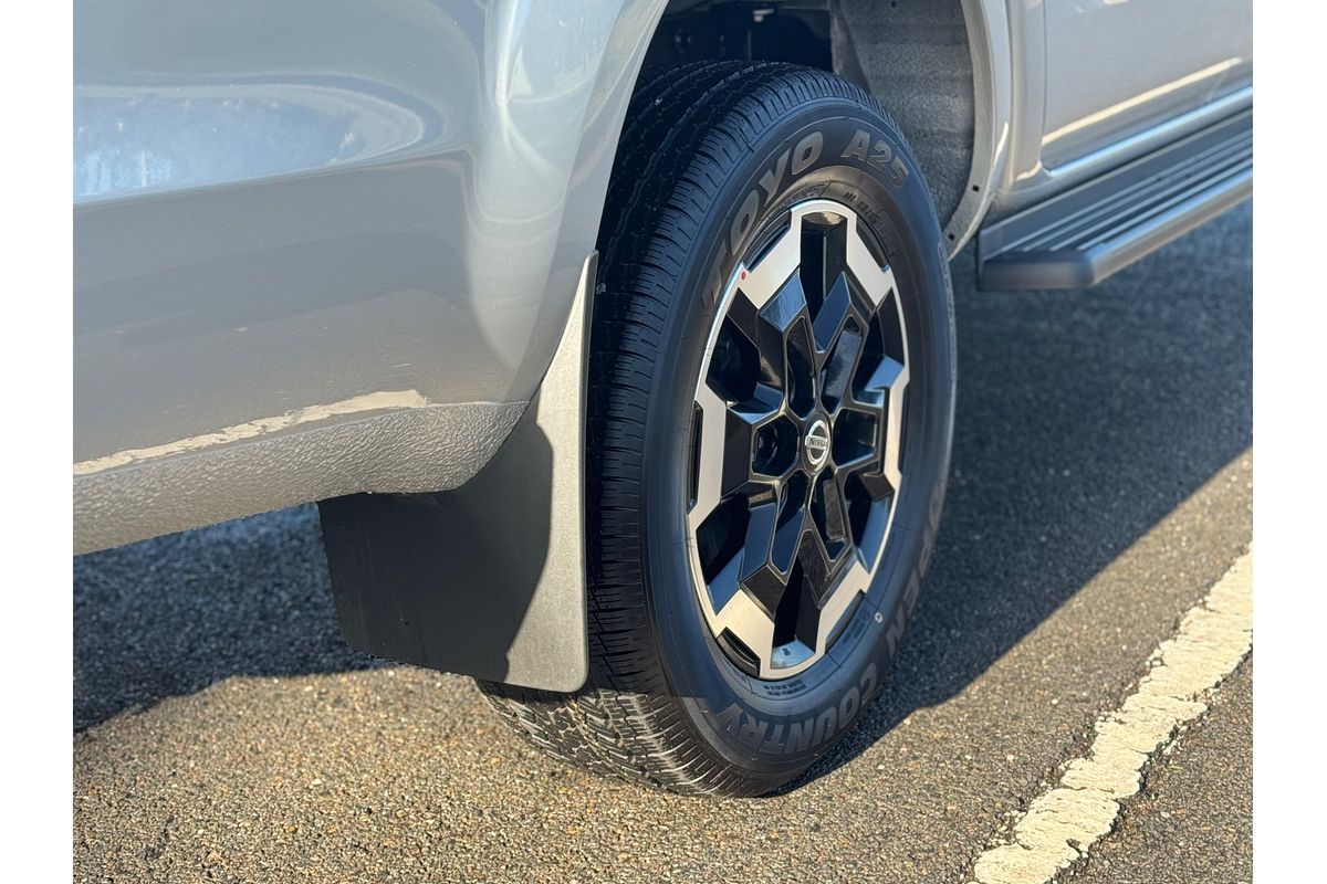 2025 Nissan Navara ST-X D23 4X4