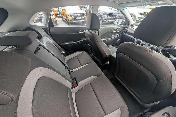 2018 Hyundai Kona Active OS
