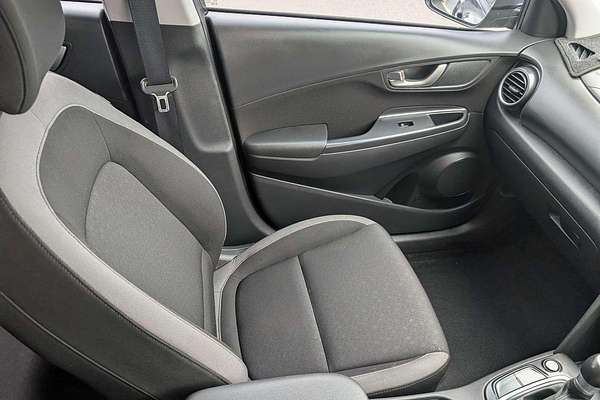 2018 Hyundai Kona Active OS