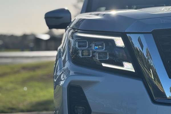 2025 Nissan Navara ST-X D23 4X4