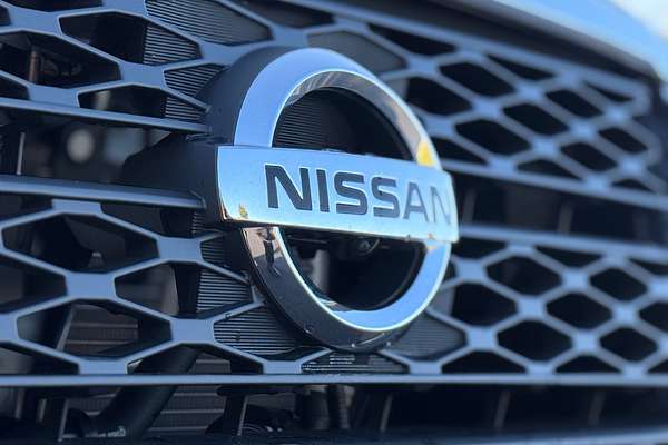 2025 Nissan Navara ST-X D23 4X4