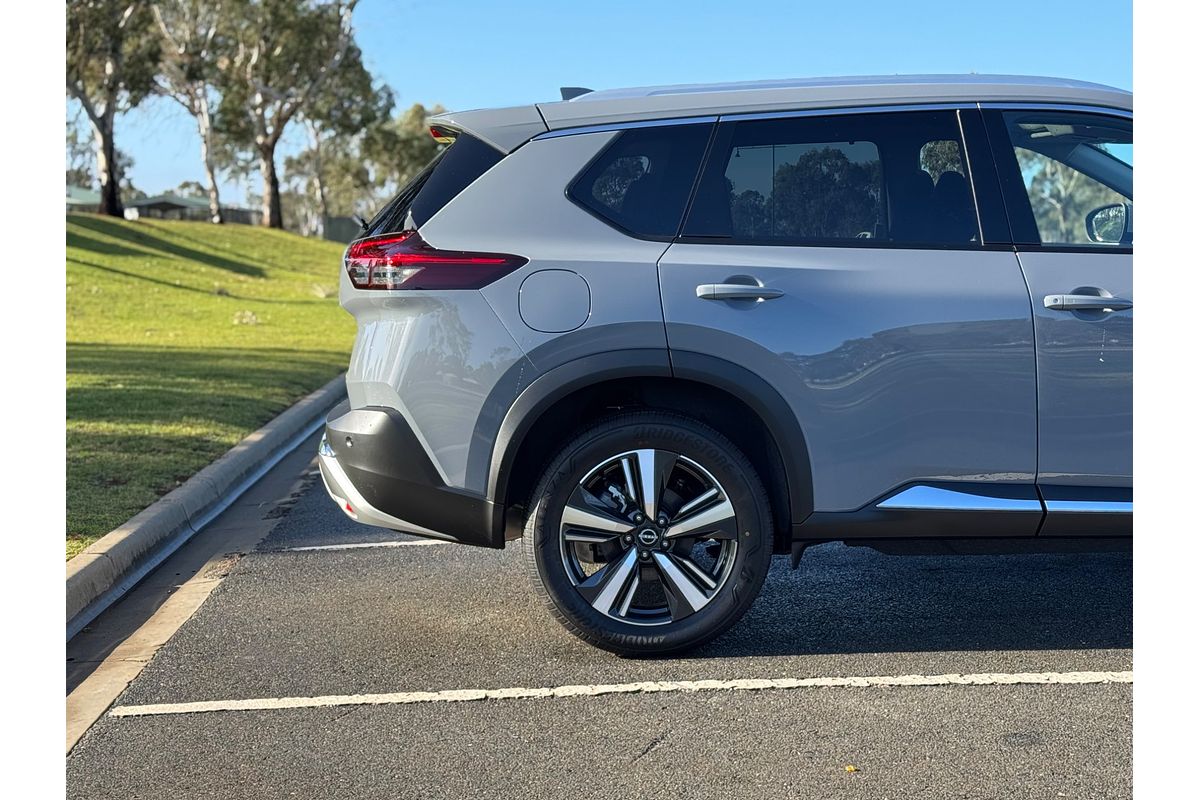 2025 Nissan X-TRAIL Ti-L T33
