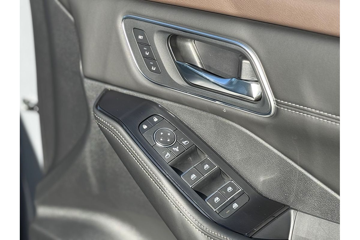 2025 Nissan X-TRAIL Ti-L T33