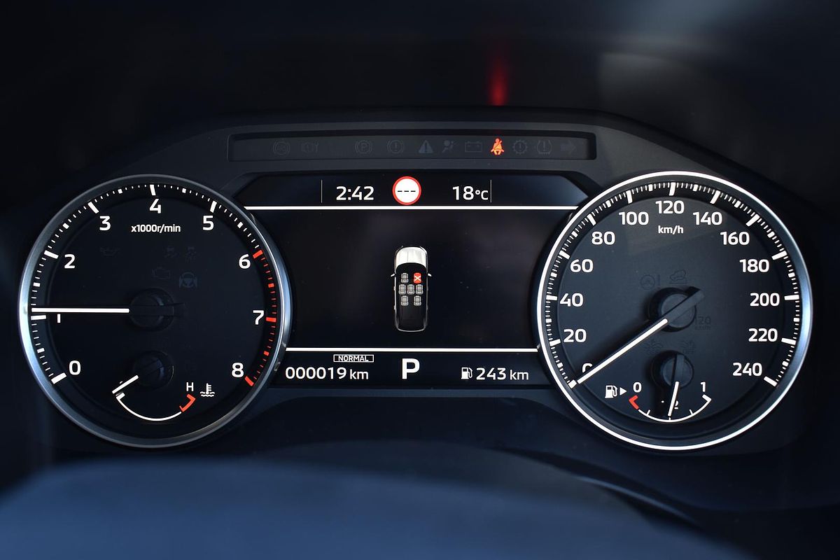 2024 Mitsubishi Outlander ES ZM
