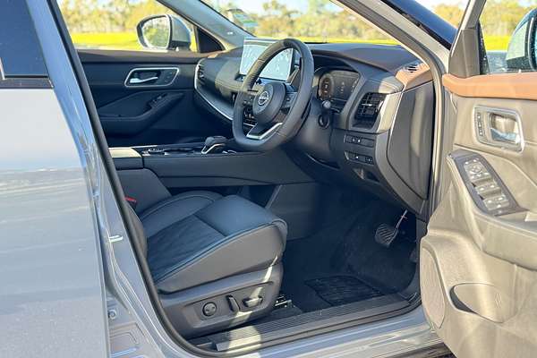 2025 Nissan X-TRAIL Ti-L T33