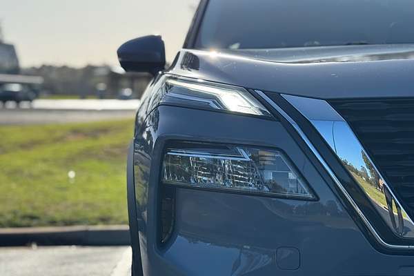 2025 Nissan X-TRAIL Ti-L T33