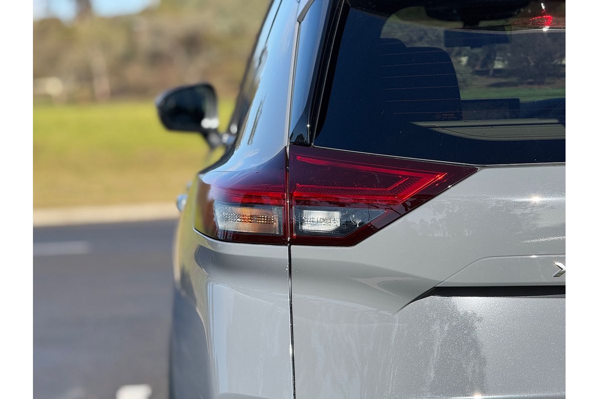 2025 Nissan X-TRAIL Ti-L T33