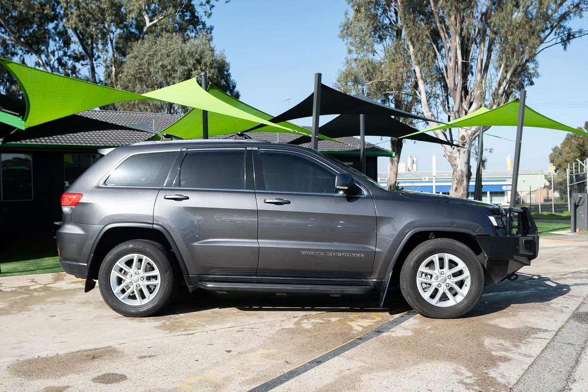 2017 Jeep Grand Cherokee Laredo WK