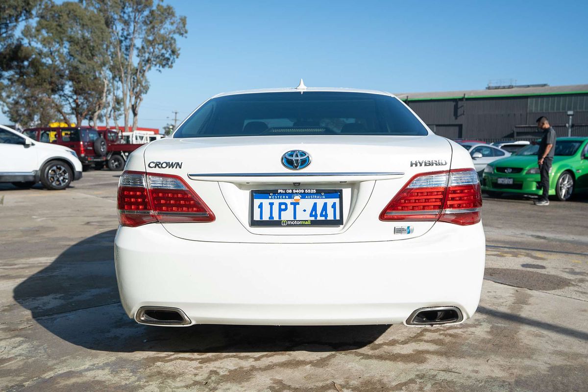 2010 Toyota Crown MAJESTA (HYBRID) GWS204